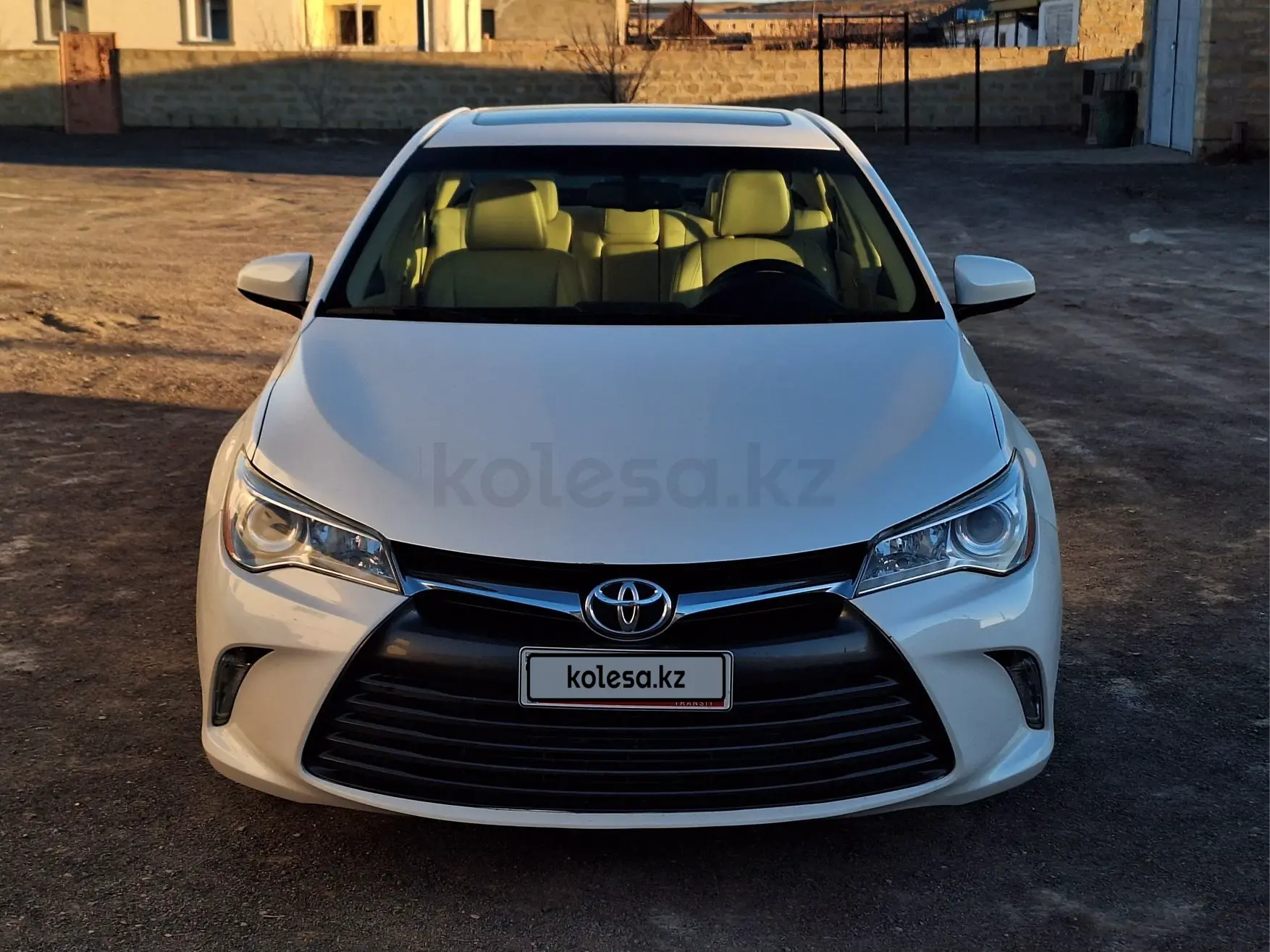 Toyota Camry, 2014