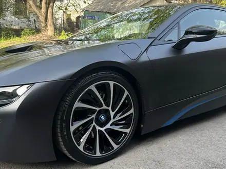 BMW i8 2015 года за 55 000 000 тг. в Алматы – фото 13