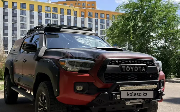 Toyota Tacoma 2023 года за 31 500 000 тг. в Астана