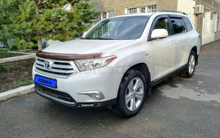 Toyota Highlander 2012 года за 13 000 000 тг. в Уральск