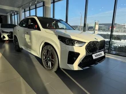 BMW X2 XDrive 20i 2025 года за 35 323 000 тг. в Уральск – фото 4