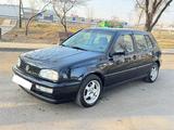 Volkswagen Golf 1997 годаfor3 000 000 тг. в Алматы – фото 2