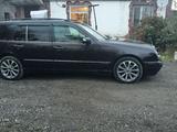 Mercedes-Benz E 200 2002 годаүшін4 300 000 тг. в Караганда – фото 3