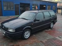 Volkswagen Passat 1992 годаүшін1 800 000 тг. в Астана