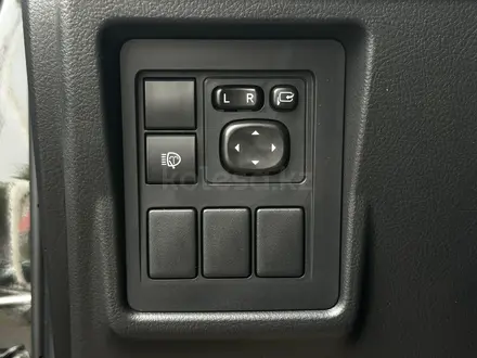 Toyota Land Cruiser Prado 2022 года за 35 000 000 тг. в Актобе – фото 14