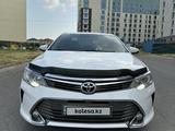 Toyota Camry 2014 года за 10 300 000 тг. в Шымкент – фото 2