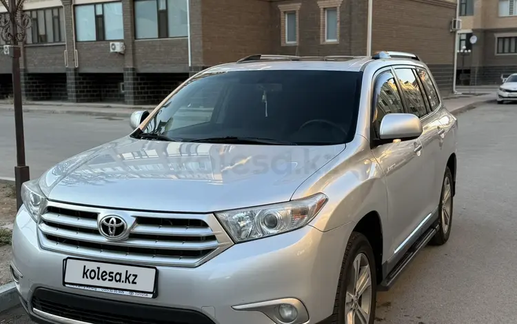 Toyota Highlander 2011 года за 12 400 000 тг. в Кызылорда