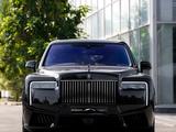 Rolls-Royce Cullinan 2025 года за 550 000 000 тг. в Алматы – фото 3