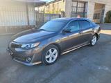 Toyota Camry 2014 года за 6 400 000 тг. в Уральск – фото 4