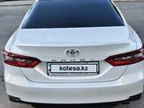 Toyota Camry 2023 года за 18 000 000 тг. в Шымкент – фото 5