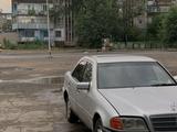 Mercedes-Benz C 180 1994 годаfor1 300 000 тг. в Караганда – фото 5