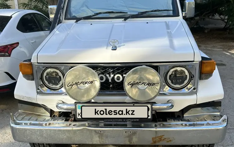 Toyota Land Cruiser 1989 года за 5 000 000 тг. в Актау