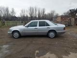 Mercedes-Benz E 200 1995 годаүшін1 600 000 тг. в Шу – фото 3