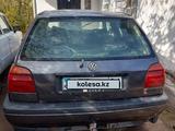 Volkswagen Golf 1992 года за 400 000 тг. в Актобе – фото 2