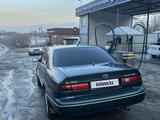 Toyota Camry 1998 года за 3 400 000 тг. в Алматы – фото 4