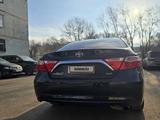 Toyota Camry 2015 года за 6 500 000 тг. в Уральск – фото 3