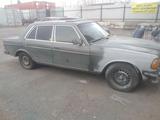 Mercedes-Benz E 230 1984 года за 850 000 тг. в Караганда – фото 4