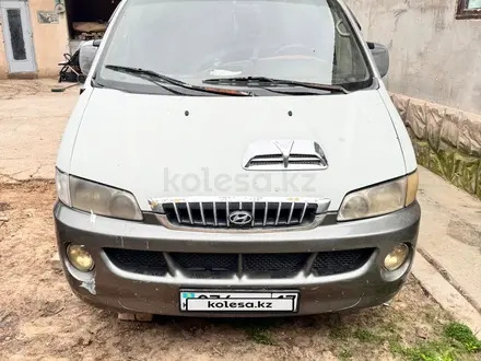 Hyundai Starex 2002 года за 2 800 000 тг. в Шымкент
