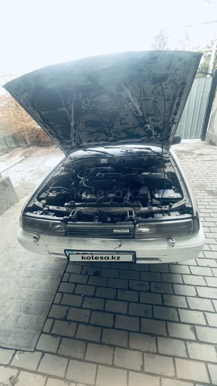 Mazda 626, 1989