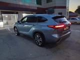 Toyota Highlander 2022 года за 19 700 000 тг. в Семей – фото 4