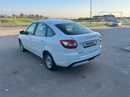 ВАЗ (Lada) Granta 2190 2024 года за 5 700 000 тг. в Алматы – фото 16