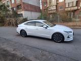 Hyundai Sonata 2023 года за 11 750 000 тг. в Алматы – фото 3