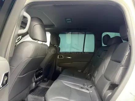 Toyota Land Cruiser Luxe 2023 года за 44 900 000 тг. в Алматы – фото 11