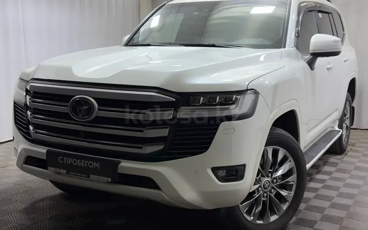 Toyota Land Cruiser Luxe 2023 года за 44 900 000 тг. в Алматы