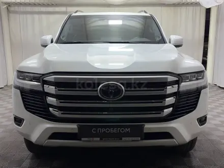 Toyota Land Cruiser Luxe 2023 года за 44 900 000 тг. в Алматы – фото 5