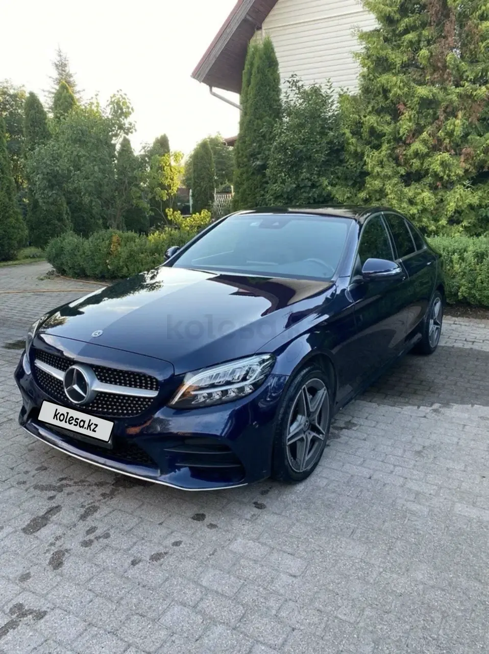 Mercedes-Benz C-Class, 2015
