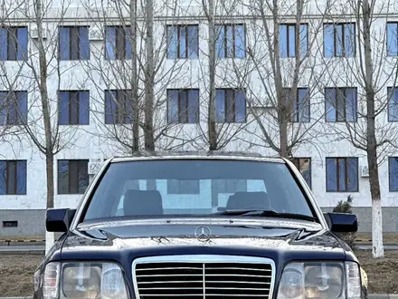 Mercedes-Benz E 220 1993 года за 3 000 000 тг. в Шымкент – фото 20