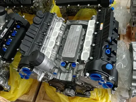 Двигатель новый 5.0i Supercharged 508ps 9W836L074B1C за 4 330 000 тг. в Алматы