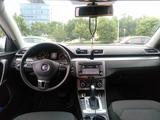 Volkswagen Passat 2011 года за 5 500 000 тг. в Алматы – фото 5