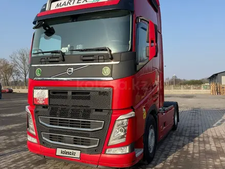 Volvo  FH 2017 года за 37 000 000 тг. в Шымкент – фото 2