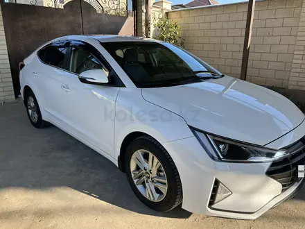 Hyundai Elantra 2019 года за 8 200 000 тг. в Шымкент – фото 7