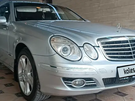 Mercedes-Benz E 200 2008 года за 5 500 000 тг. в Шымкент