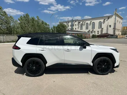Toyota RAV4 Style HEV 2026 года за 26 390 000 тг. в Актобе – фото 6