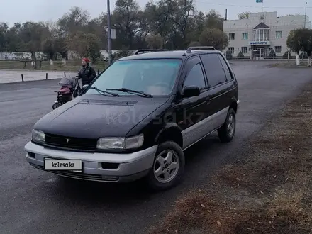 Mitsubishi Space Runner 1994 года за 1 350 000 тг. в Уштобе – фото 2