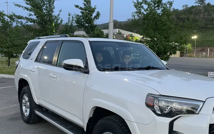 Toyota 4Runner 2019 годаүшін19 500 000 тг. в Алматы