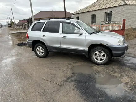 Hyundai Santa Fe 2004 года за 3 350 000 тг. в Караганда – фото 3