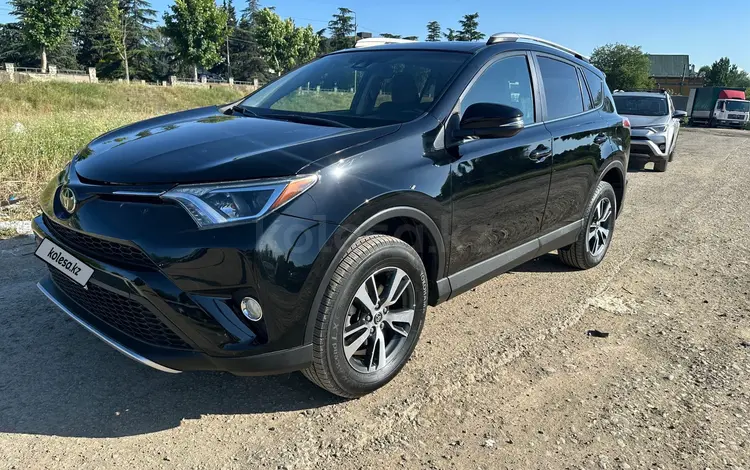 Toyota RAV4 2018 года за 9 500 000 тг. в Кульсары