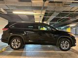 Toyota Highlander 2014 годаfor15 300 000 тг. в Алматы – фото 3