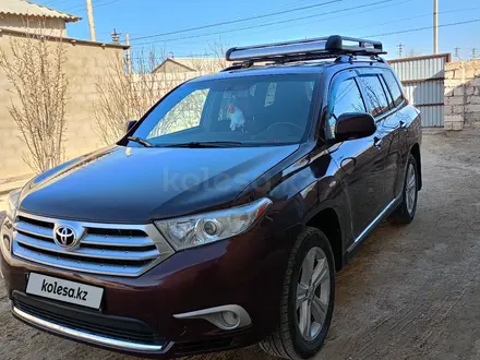 Toyota Highlander 2011 года за 11 700 000 тг. в Актау