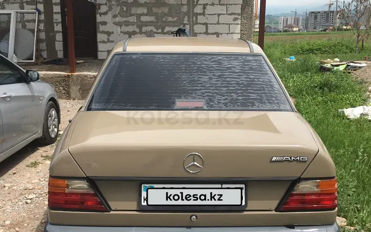 Mercedes-Benz E 230 1987 года за 500 000 тг. в Алматы