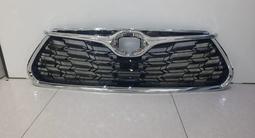 Решетка радиатора TOYOTA за 3 000 тг. в Алматы