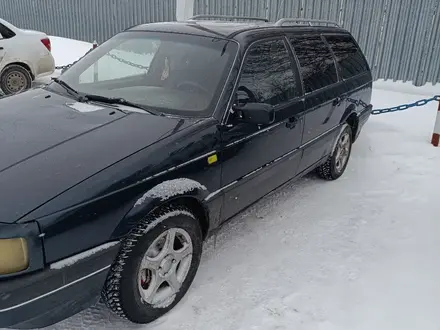 Volkswagen Passat 1990 года за 1 150 000 тг. в Абай (Абайский р-н) – фото 3