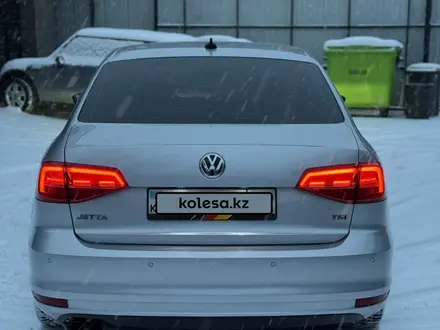 Volkswagen Jetta 2015 года за 5 750 000 тг. в Алматы – фото 4