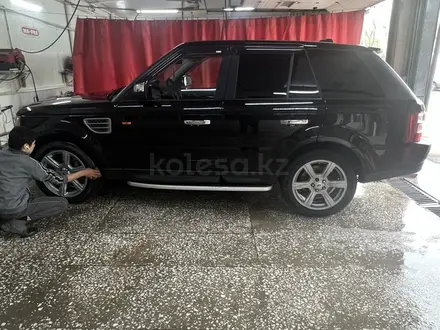 Land Rover Range Rover Sport 2008 года за 8 000 000 тг. в Алматы – фото 19