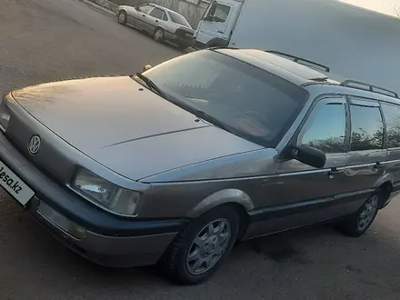 Volkswagen Passat 1991 года за 1 400 000 тг. в Астана