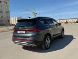 Hyundai Santa Fe 2023 года за 15 500 000 тг. в Актау